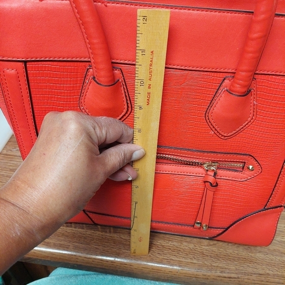 ALDO Candy Apple Red Tote Bag Purse - Picture 15 of 16